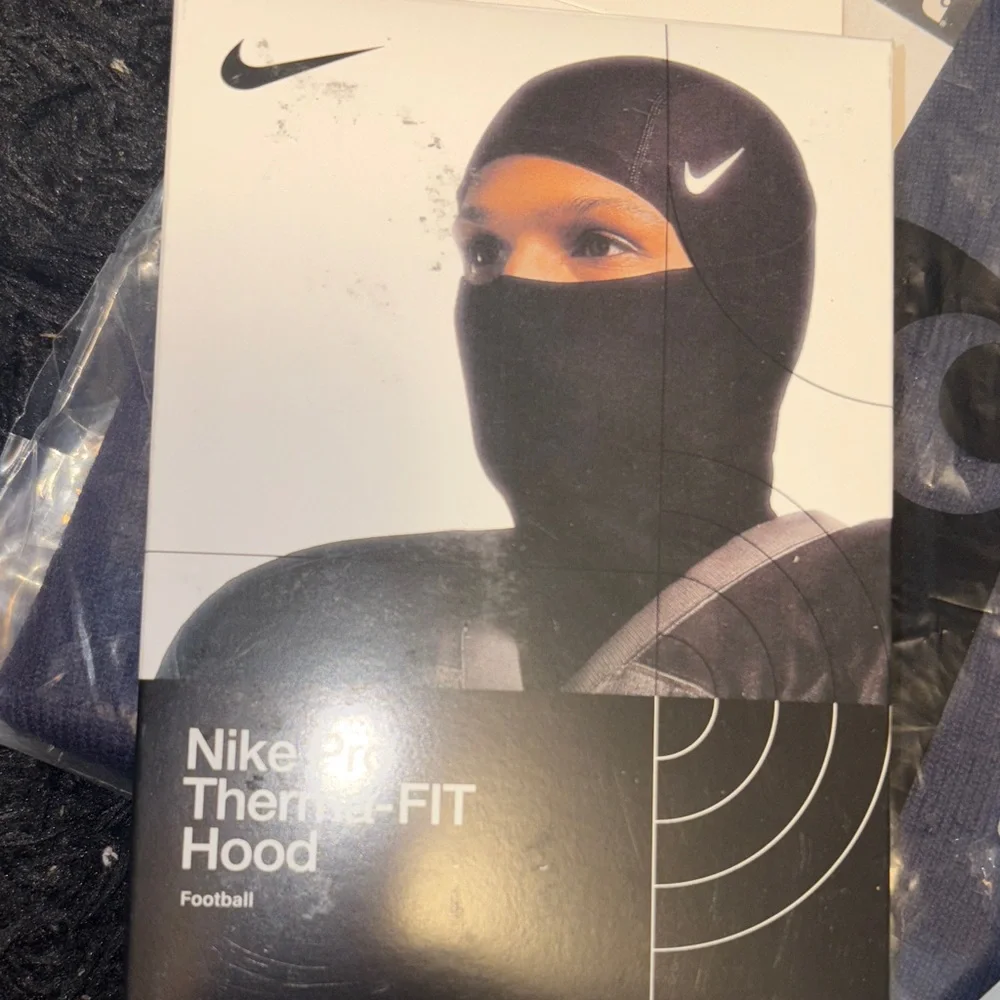 Nike Black Thermal-FIT Face Mask